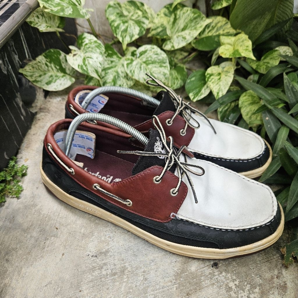 sepatu kasual second timtim size 46(30cm)