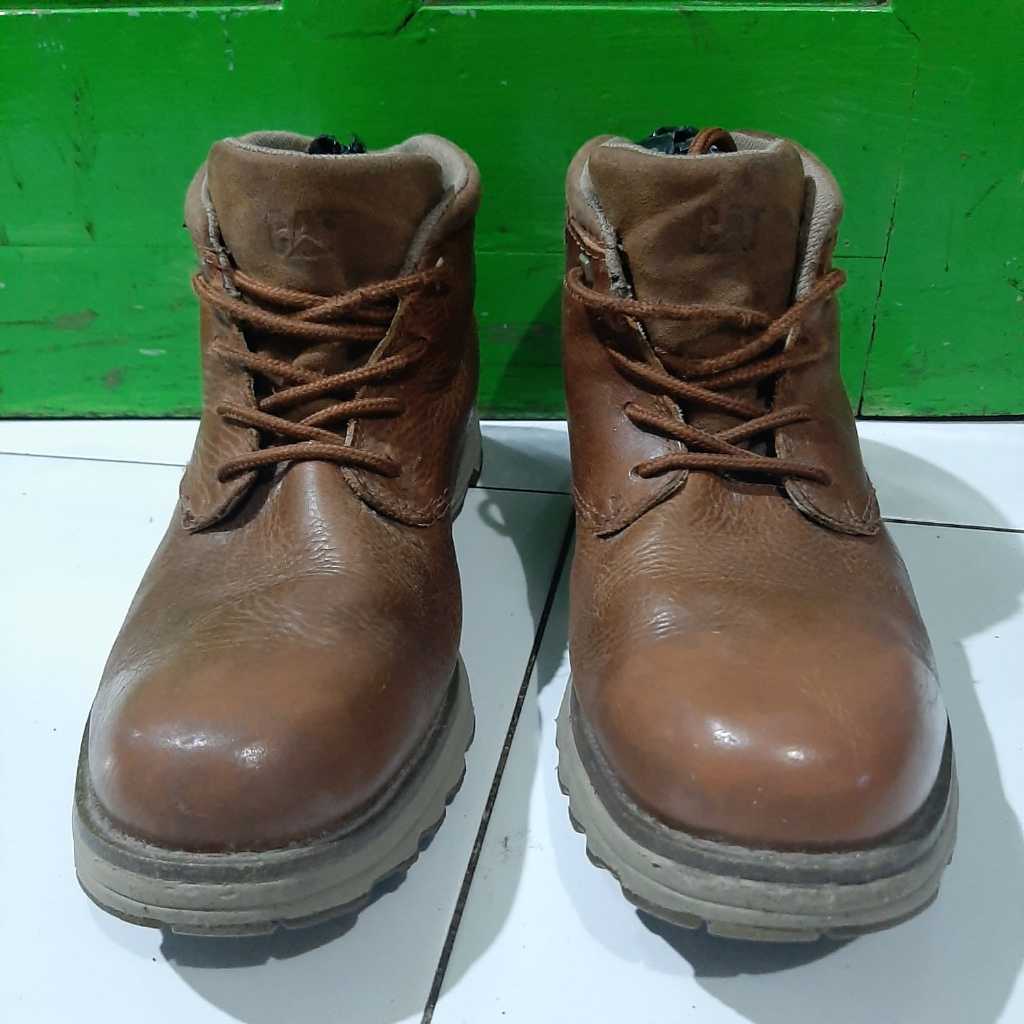 SEPATU BOOTS KULIT CAT  42/27cm