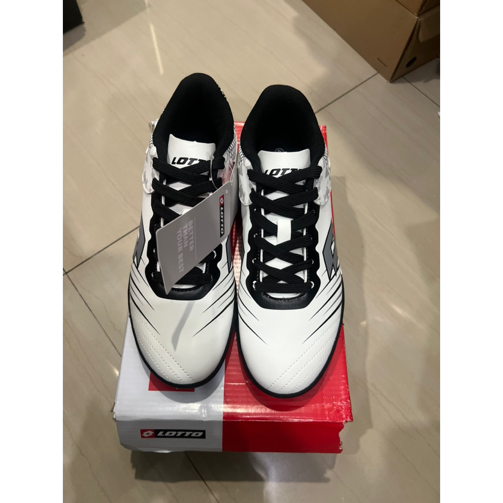 Sepatu Futsal Lotto Eligio White/Black 100% Original