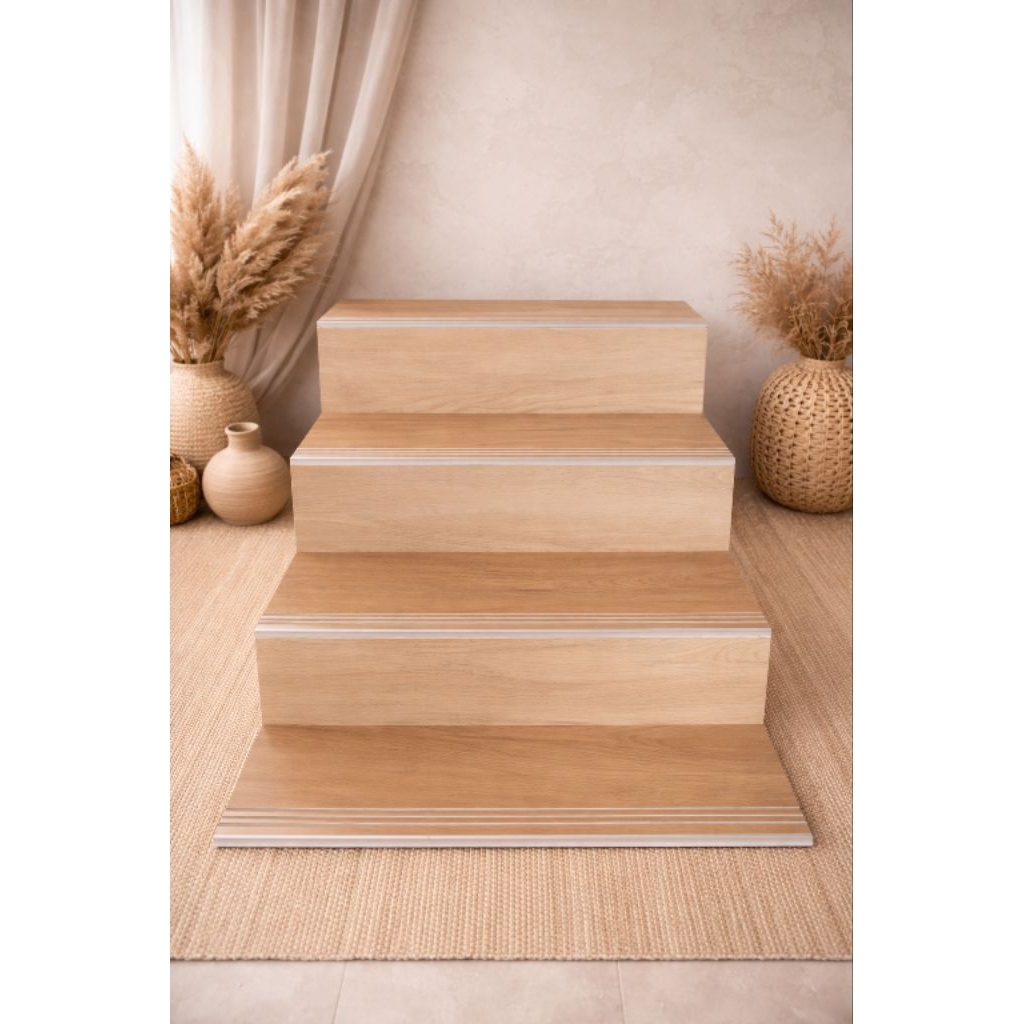 keramik tangga matt/palermo cream/kayu cream/stepnosing/keramik tangga/granit tangga ukuran 30x80/30