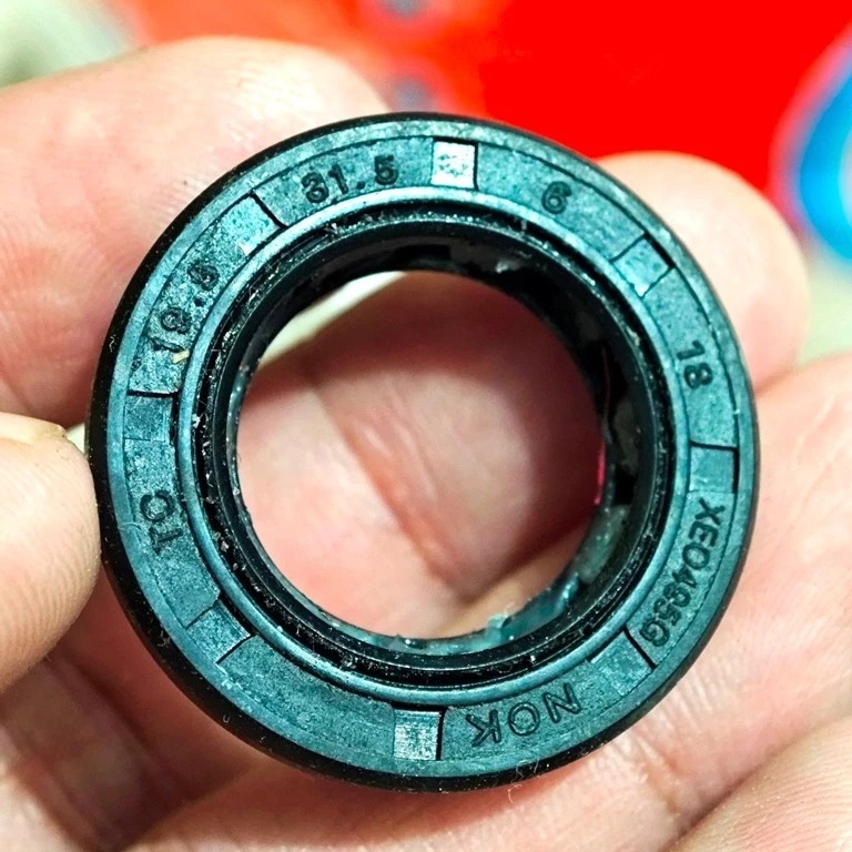 (2H) SEAL 19.5X31.5X6 NOK ori kruk as cvt kiri honda beat k1a street genio scoopy koj k2f 19.5 31.5 