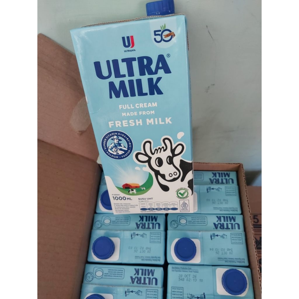 1 Dus Susu UHT Full Cream Ultra Milk 1 Liter - Segar, Bergizi, Tahan Lama