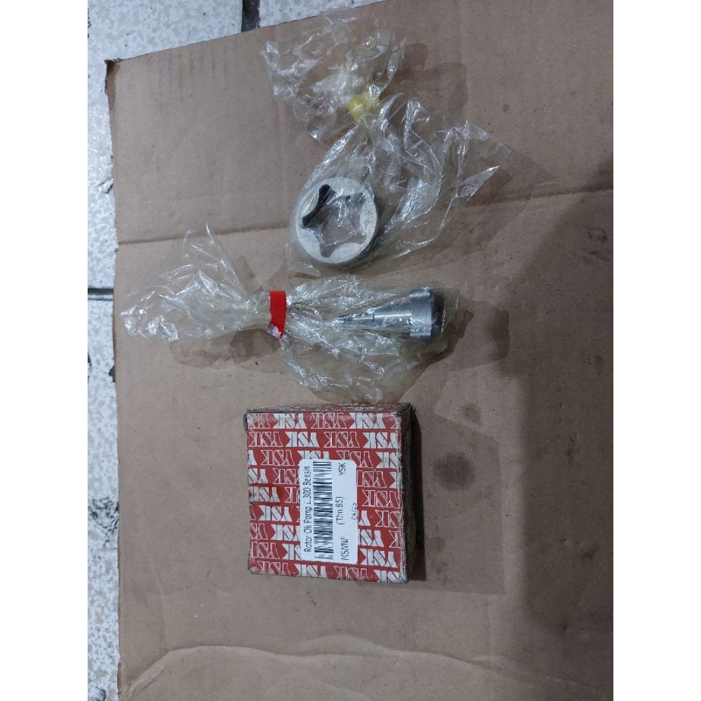 rotor pompa oli l300 bensin ( 81-82 ) ( tipis )