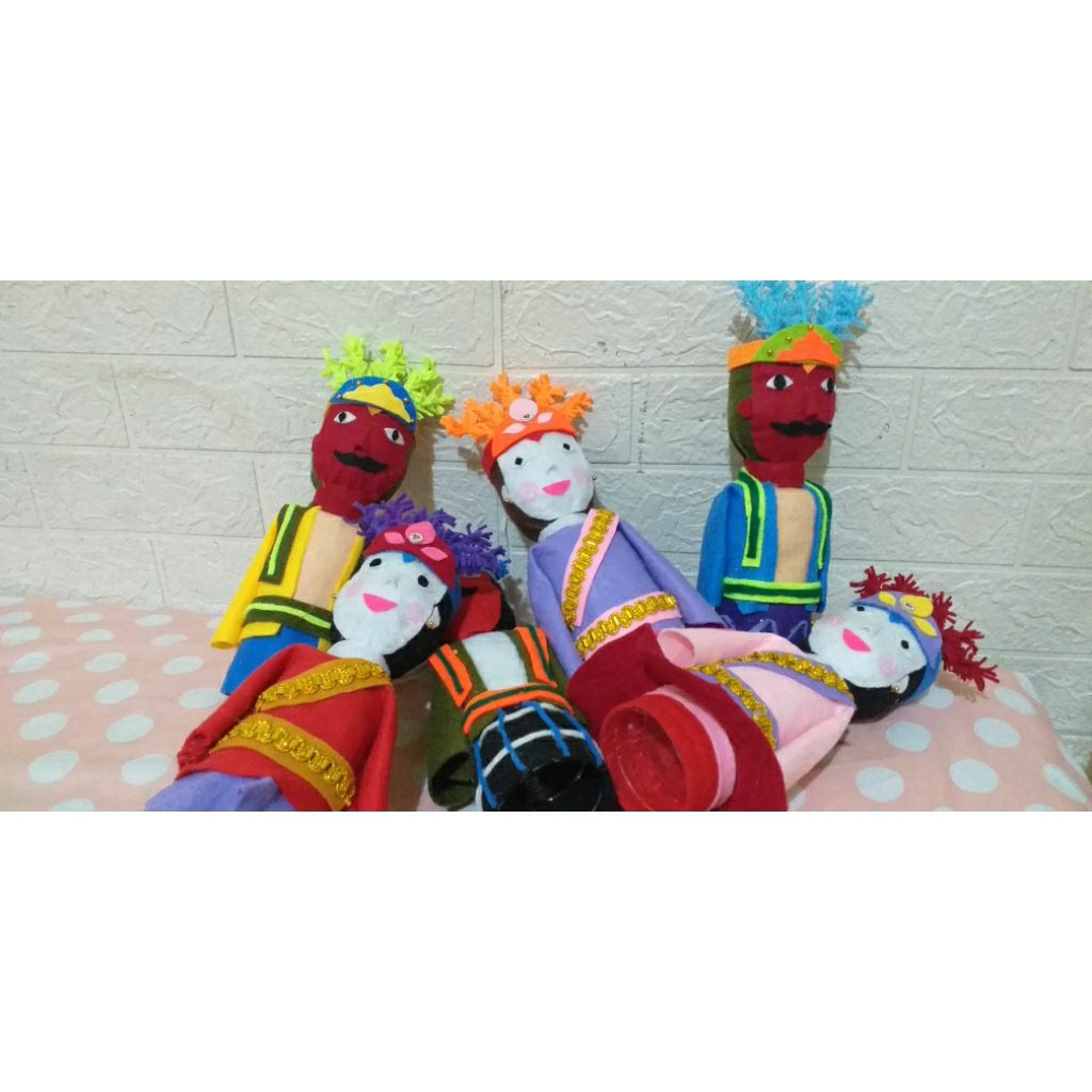 kerajinan tangan ondel2 dari barang bekas