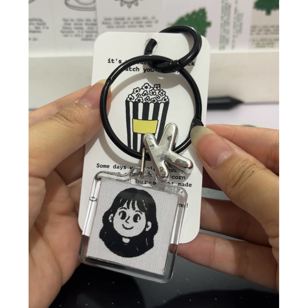 Ring Initial Alphabet [B]  + Charm Keychain [D] | Resign Gift | Souvenir Farewell | Wedding | Birthd