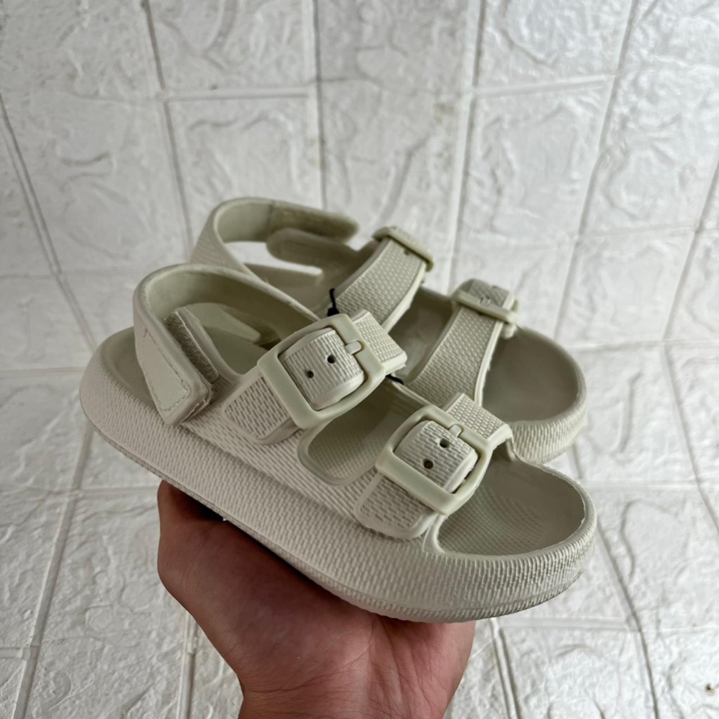 2 VARIASI WARNA AIRWALK SANDAL ANAK UNISEX ANAK LAKI-LAKI DAN ANAK PEREMPUAN AIRWALK BRITA JR JUNIOR