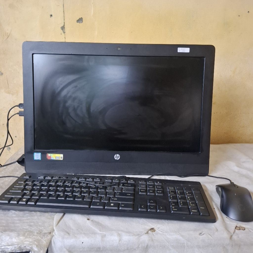 PC ALL IN ONE HP CORE i3-6100 RAM 4GB HDD 500GB WIN 10 DISPLAY 20 INCH