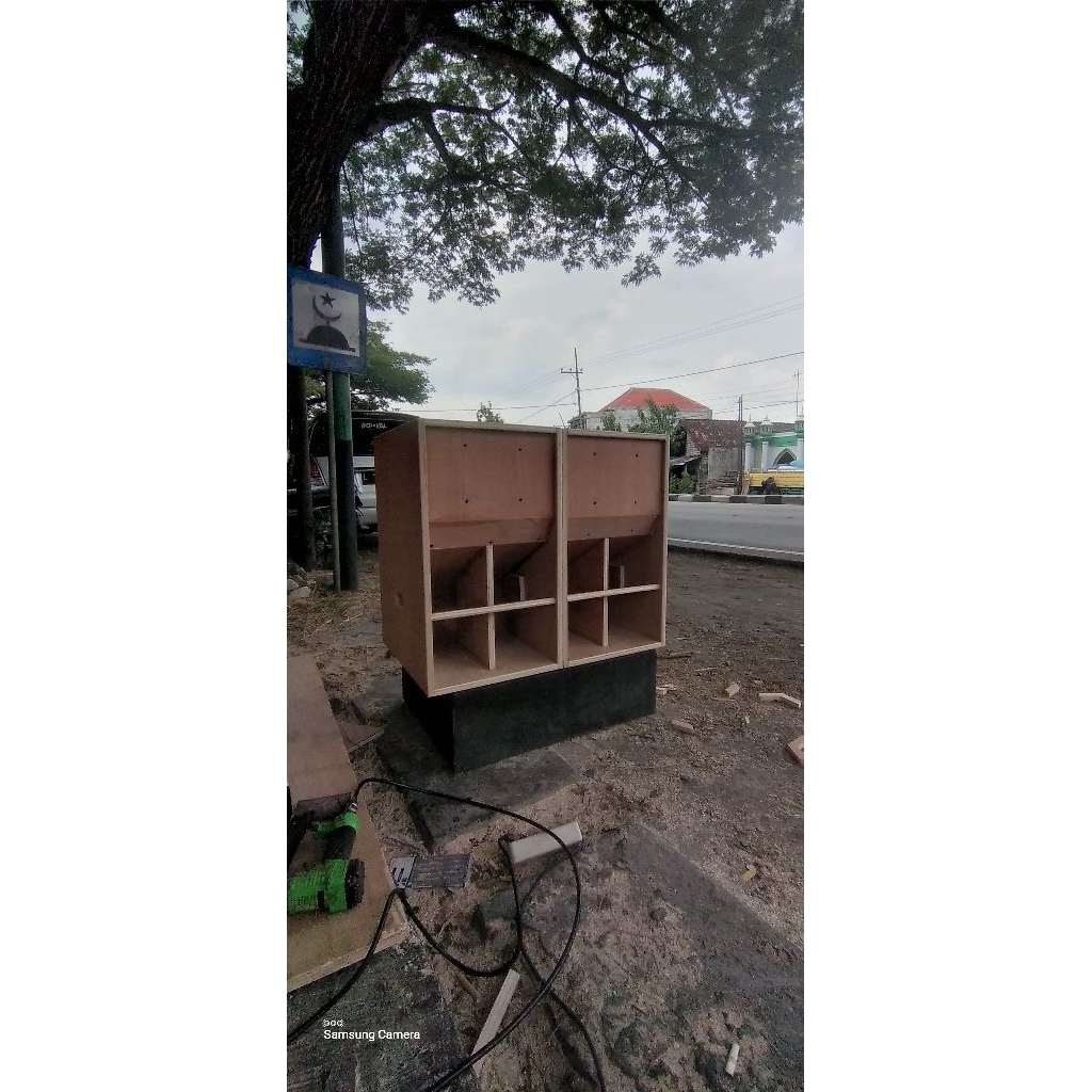 Box subpali 12 inch...