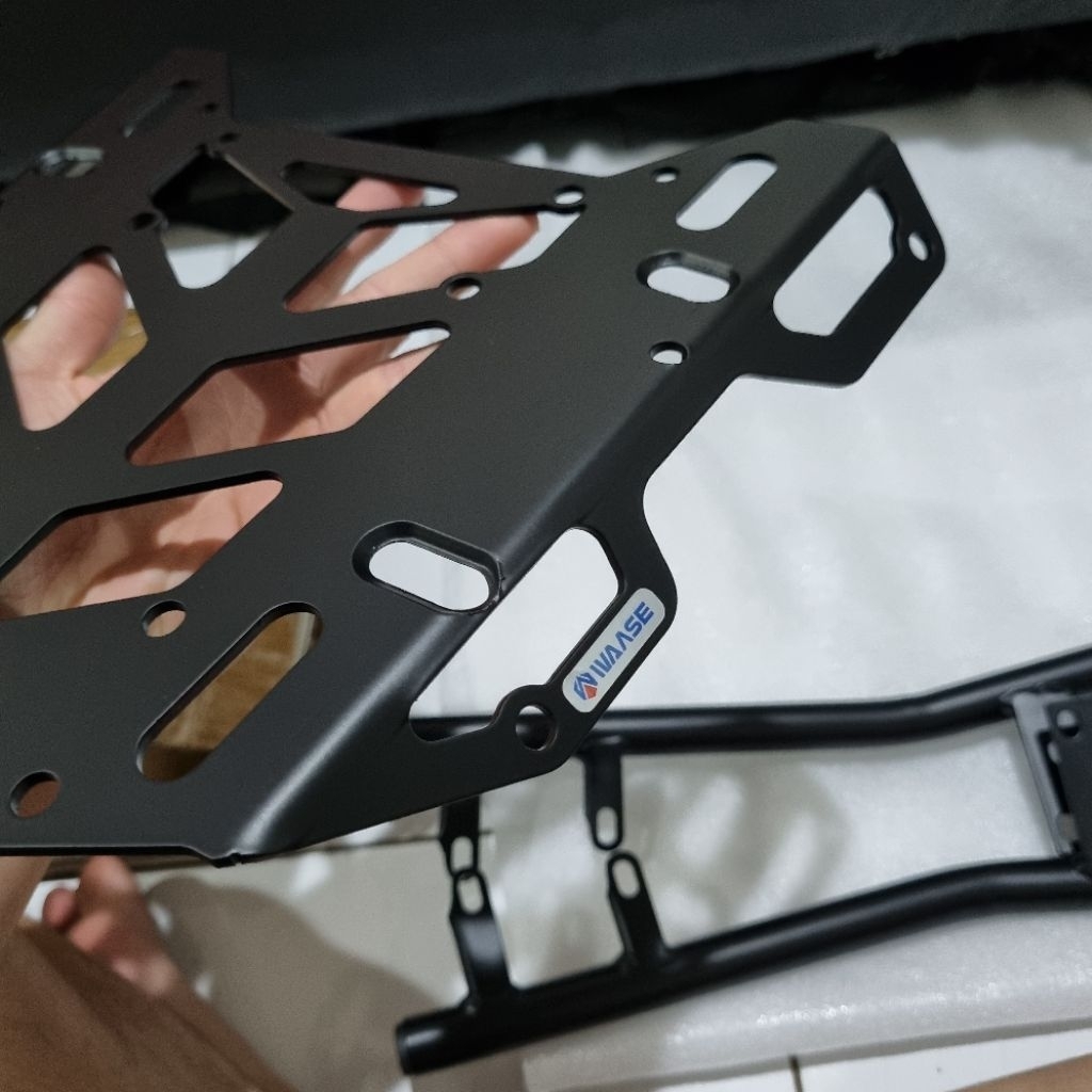 bracket mt 15 belakang