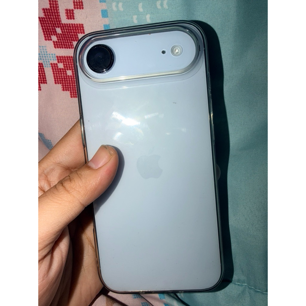 iphone air 256GB LOCK ICLOUD LOST ESIM ONLY