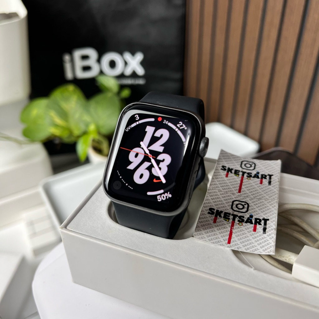 Apple Watch Series 5 40mm iBox Spacegray iWatch Battery Health 85%