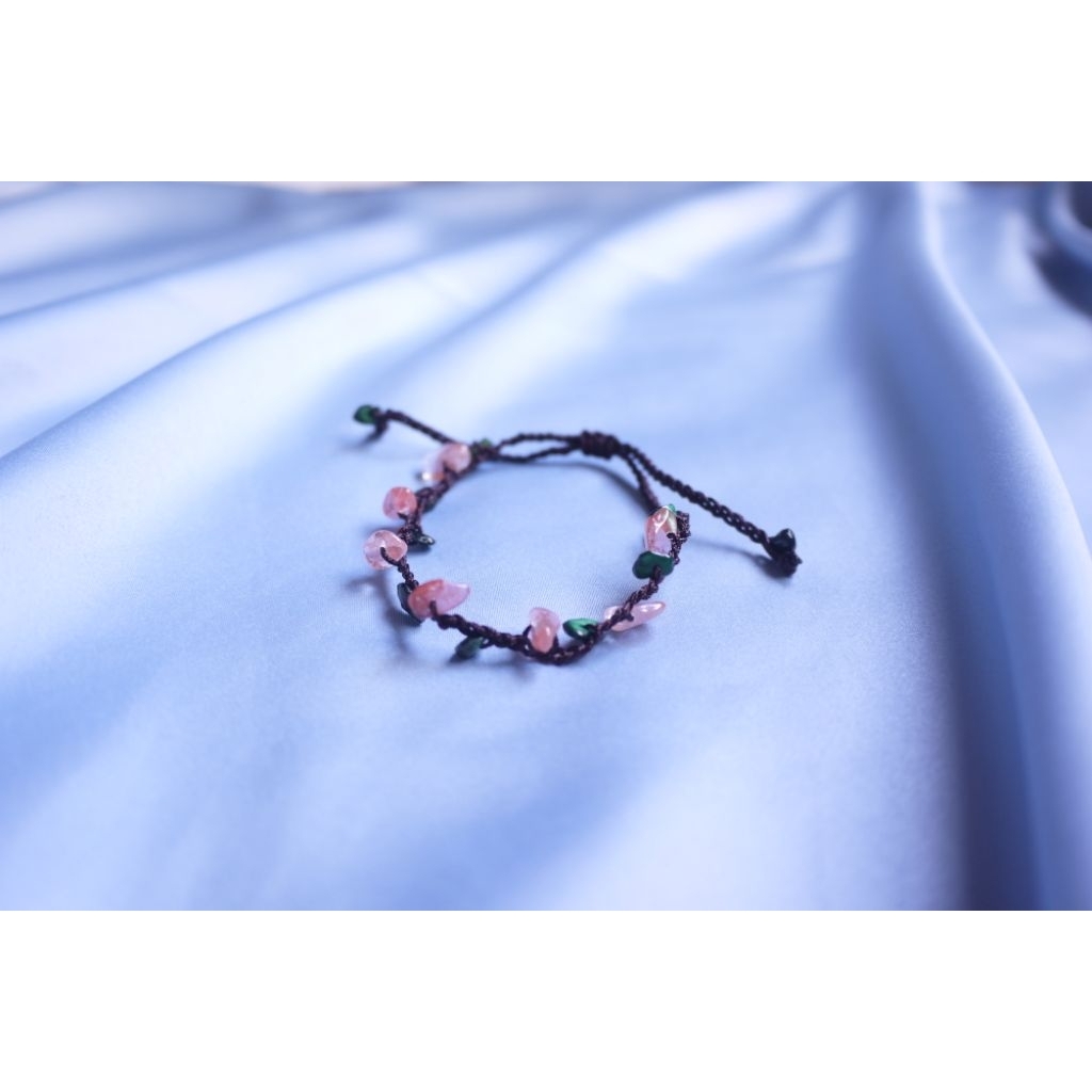 Gelang Macrame Cherry Quartz Gemstone Asli