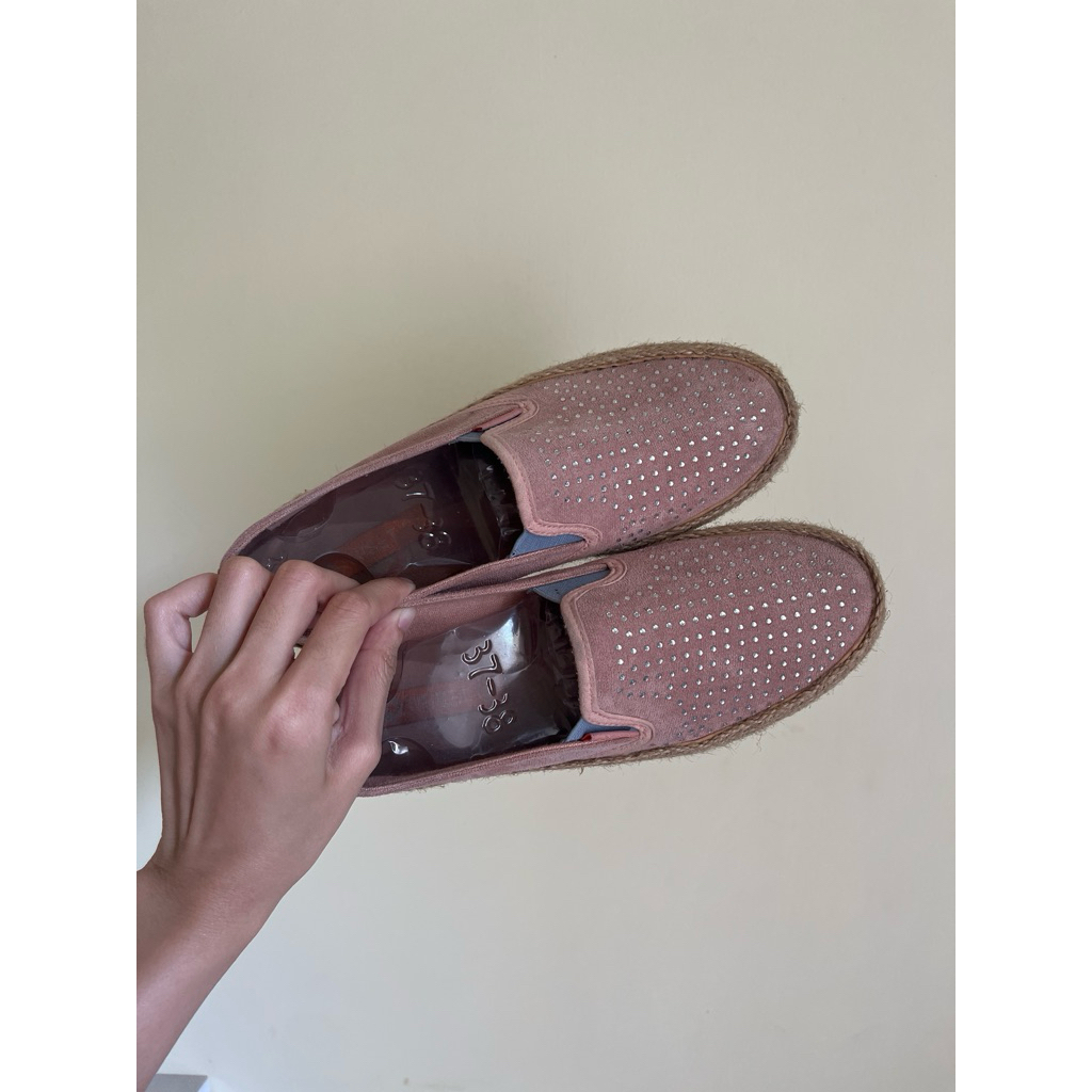 sepatu triset asli preloved