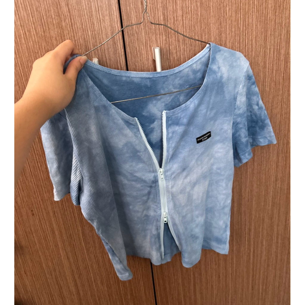 crop tiedye knit blue double zipper