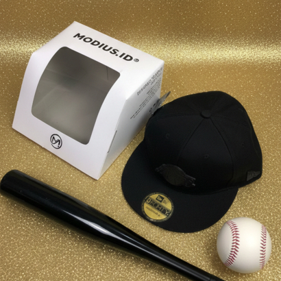 TOPI HIPHOP LAKERS LOSANGLES PIN BESI UNISEX BLACK