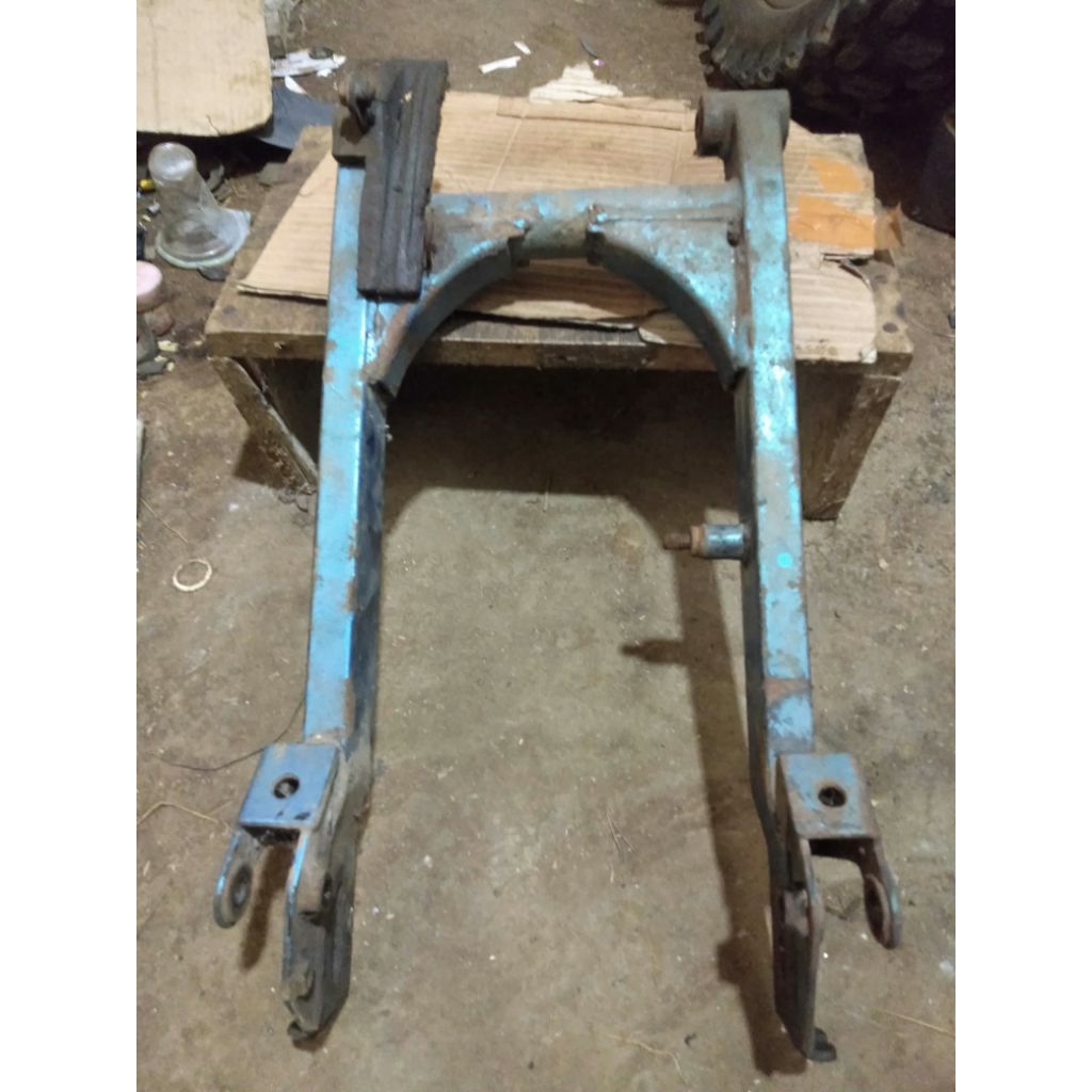 arm,arem Vega r lama