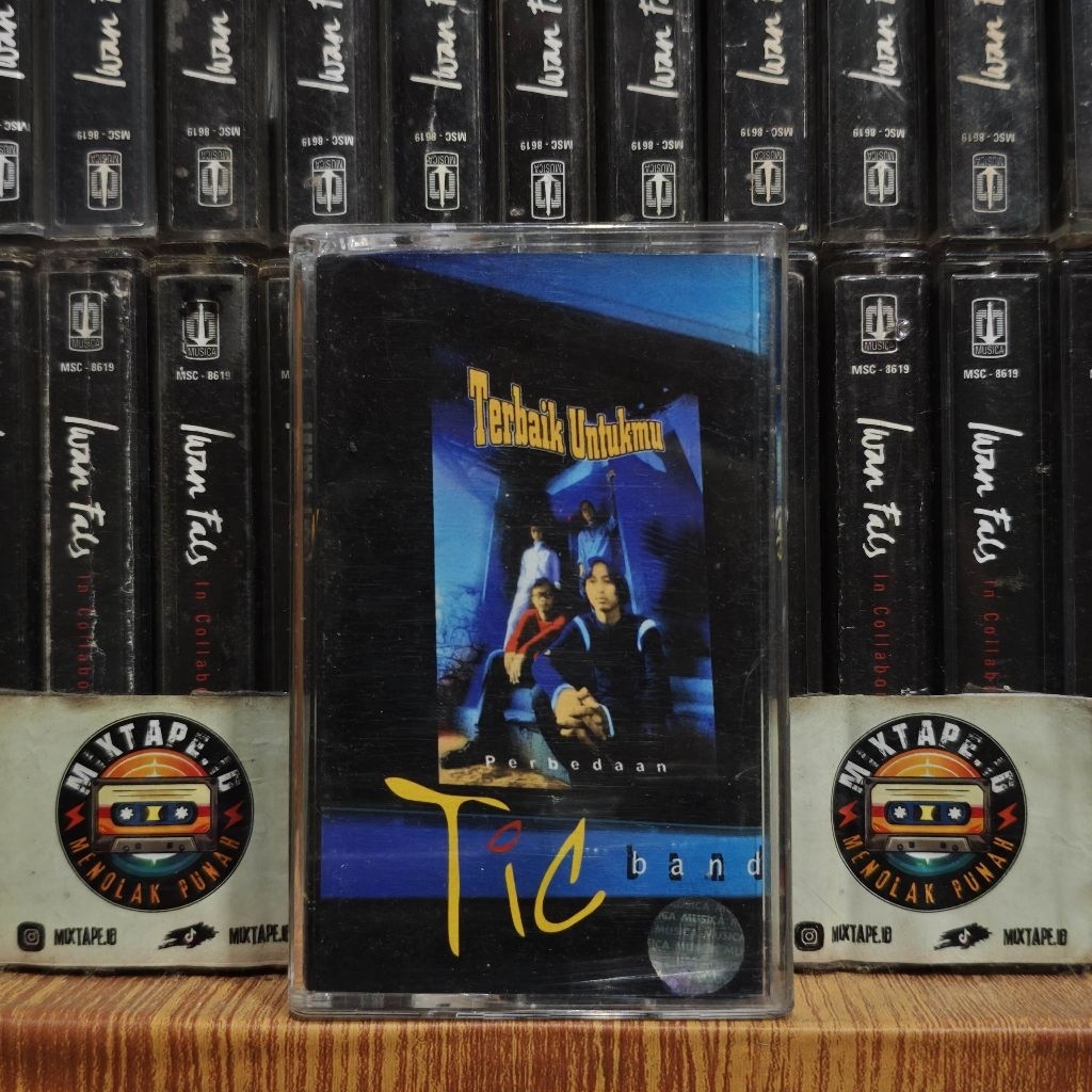 Kaset - Tic Band - Terbaik Untukmu - Radio Tape - Kaset Pita - Radio - Pemutar Kaset - Retro - Class
