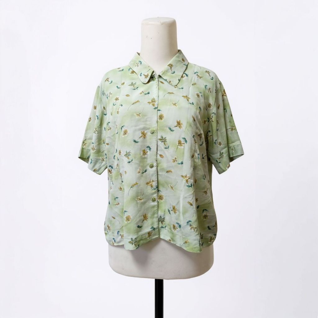 Kemeja Wanita Lengan Pendek Motif Bunga Shabby Chic - Hijau Muda Pastel