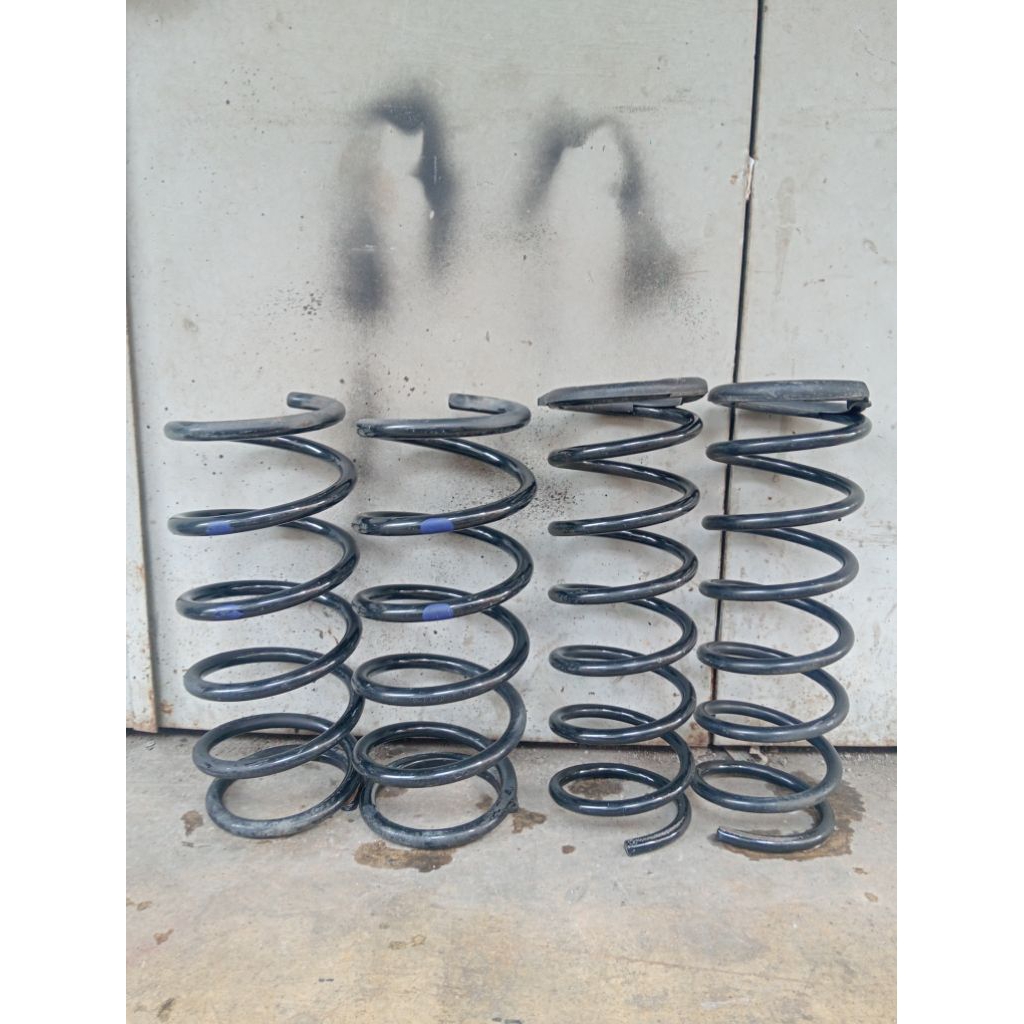 Per calya sigra depan belakang