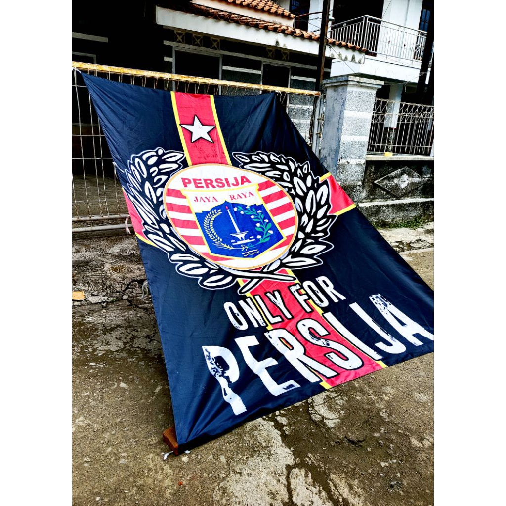 Bendera besar persija jakarta