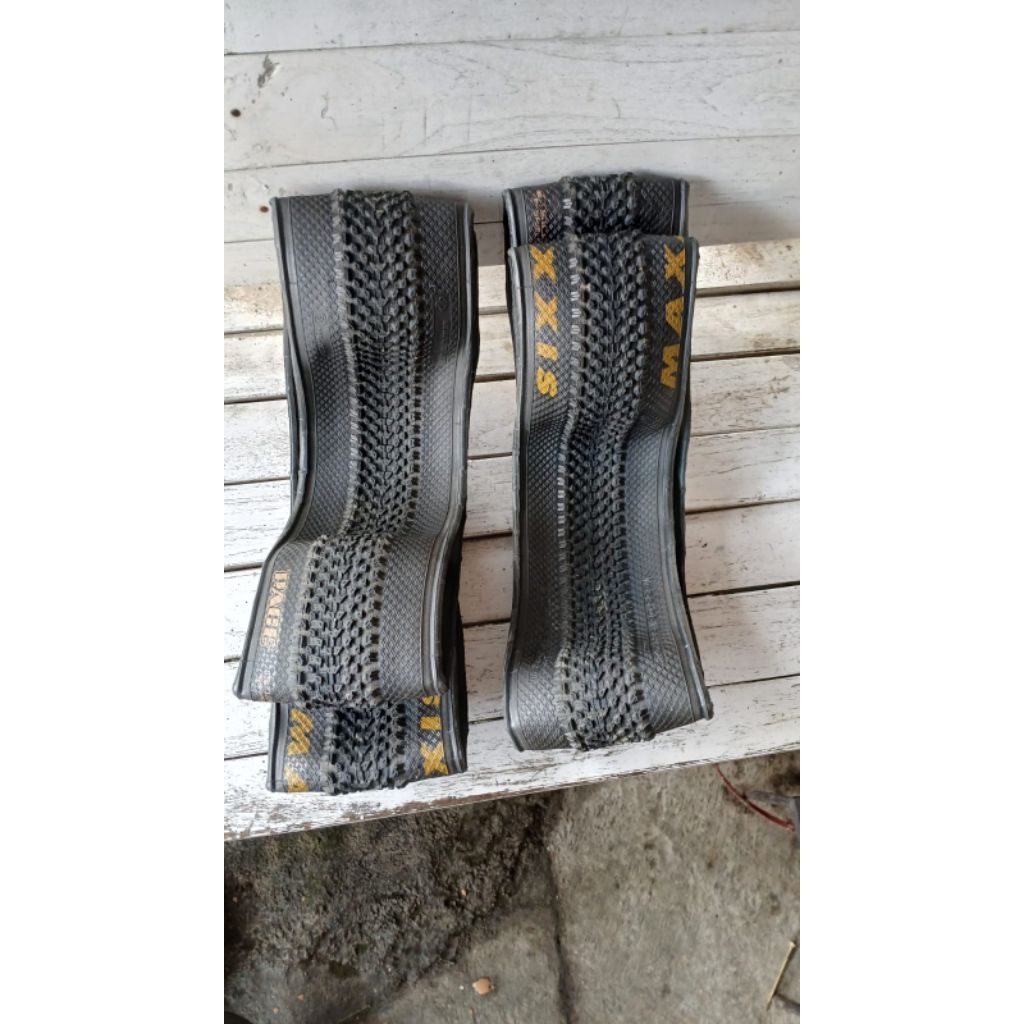 BAN LUAR MAXXIS PACE