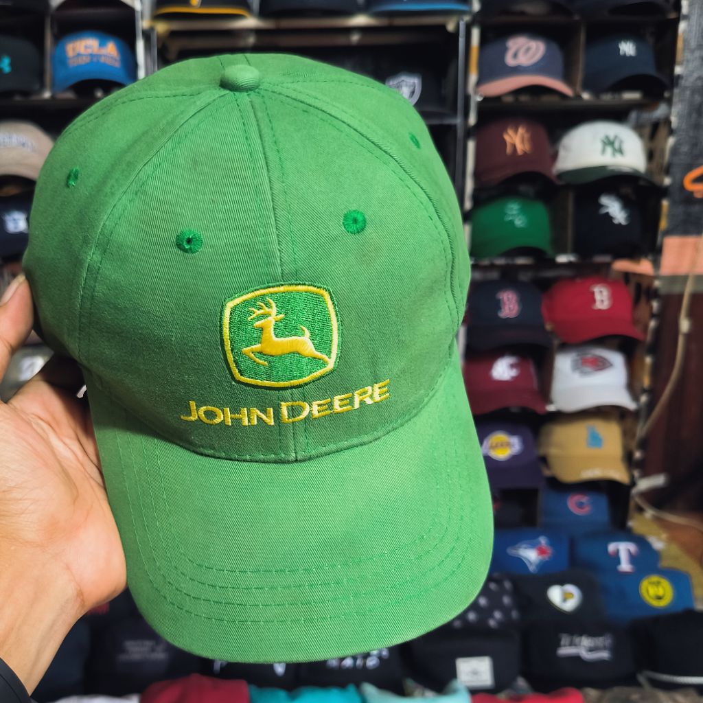 Topi John Deere