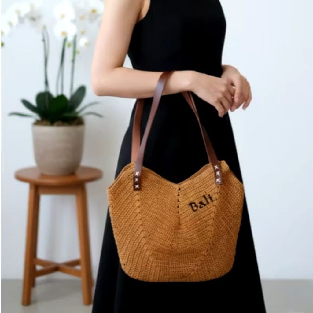 TAS RAJUT BALI/TAS RAJUT KERAJINAN TANGAN