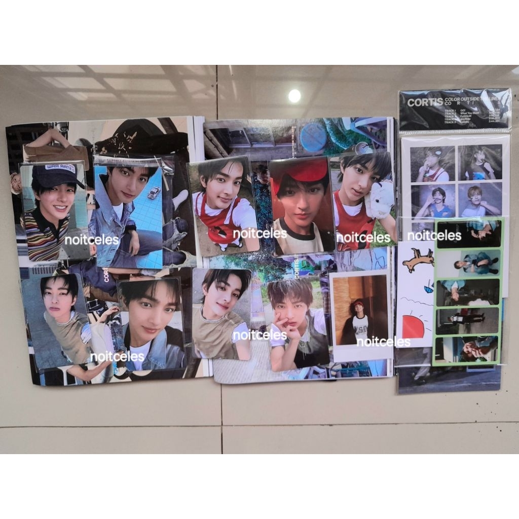 [OFFICIAL] KEONHO CORTIS COLOR OUTSIDE THE LINES PC PHOTOCARD ALBUM WEVERSE SEASON GREETINGS SG 2026