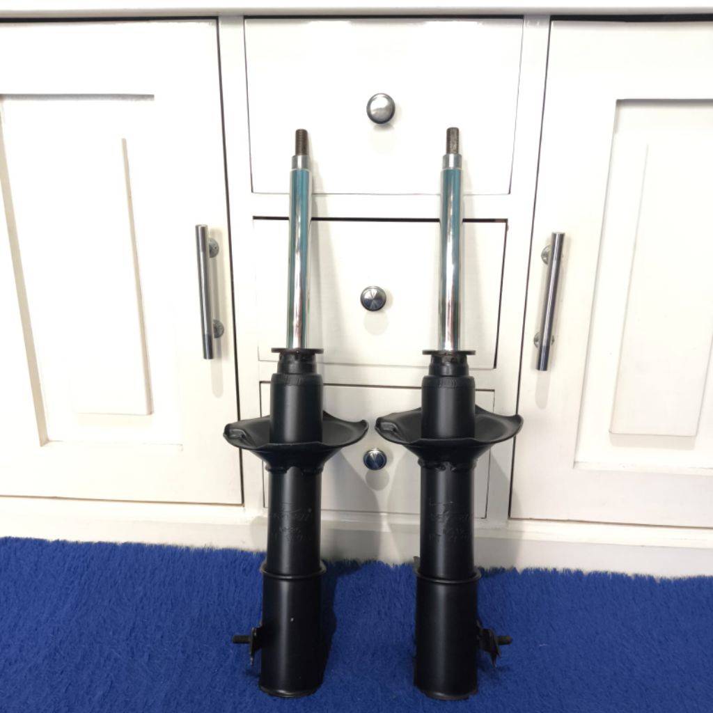 shock daihatsu taruna depan