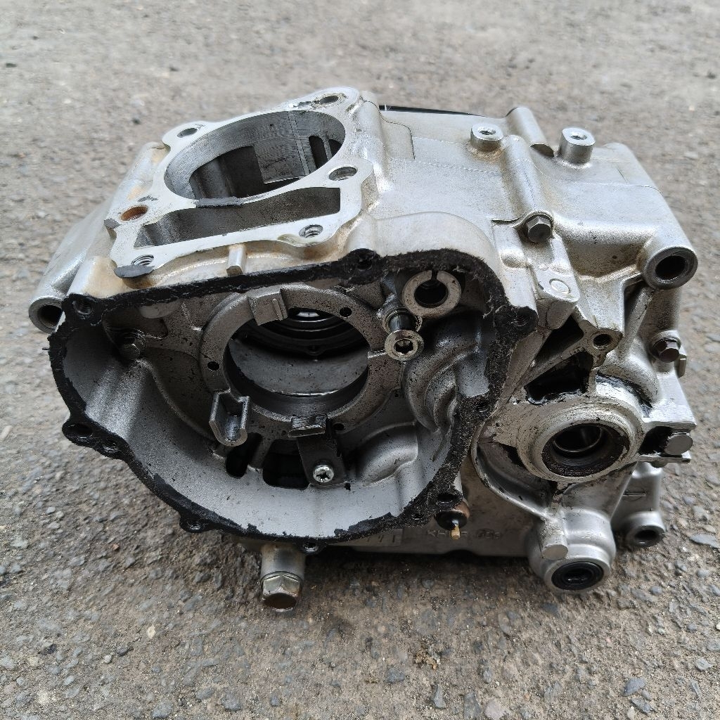 Crankcase KLX BF Sudah bubut (bekas)
