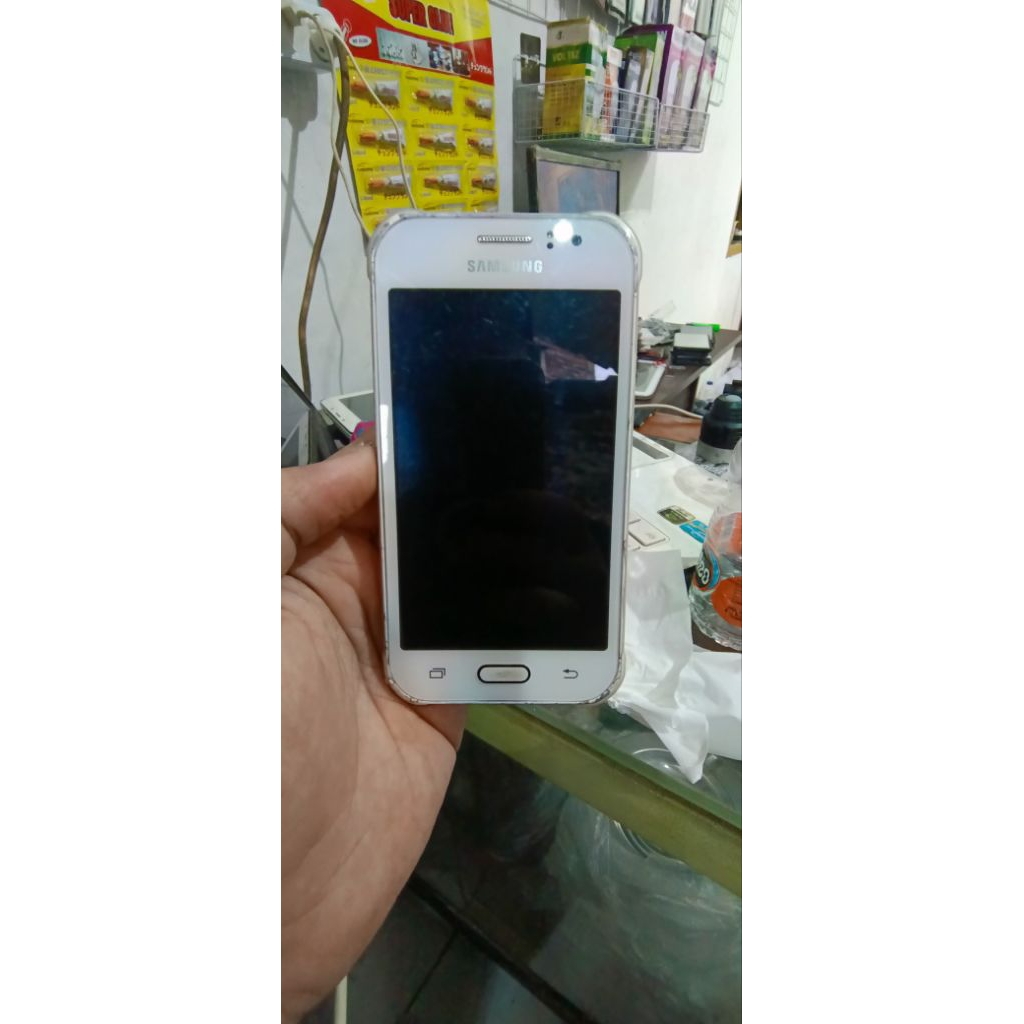 LCD J1 AC