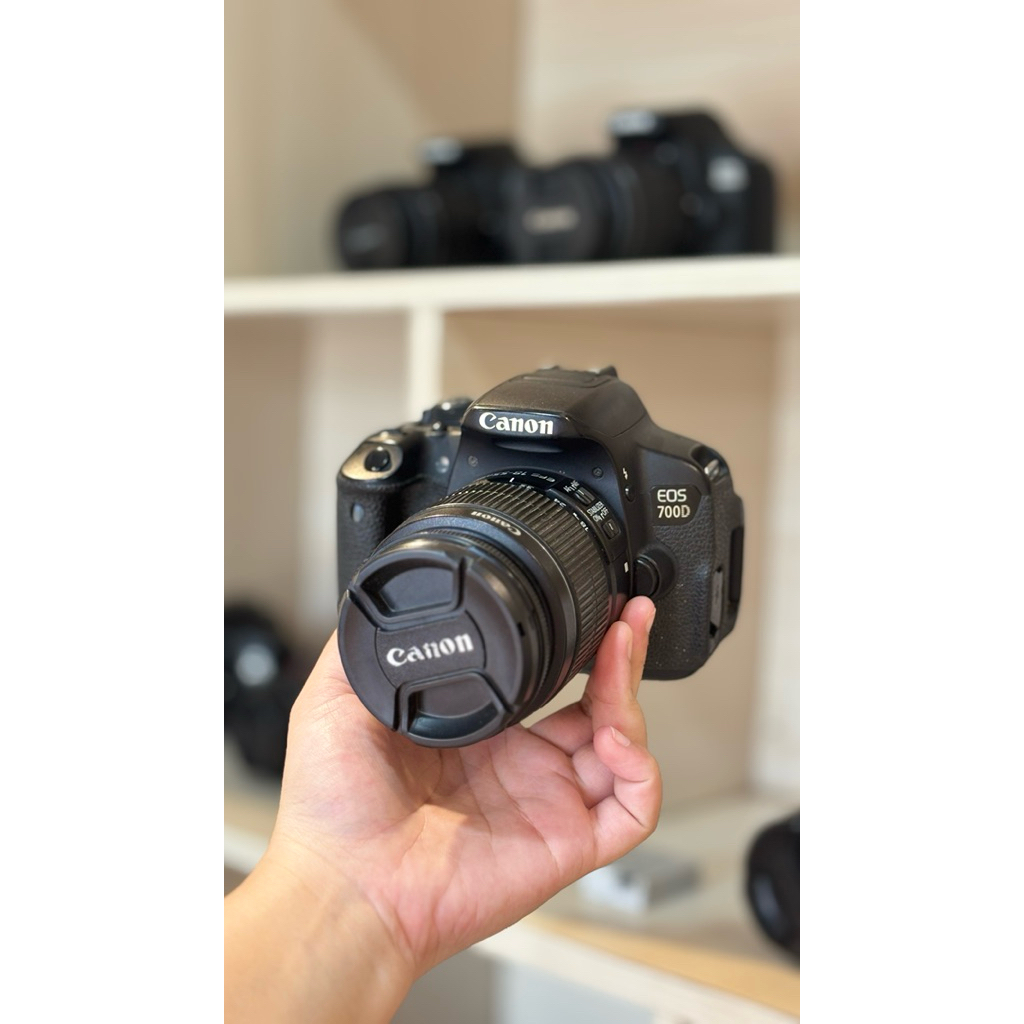 READY KAMERA CANON 700D ( SECOND BERGARANSI )