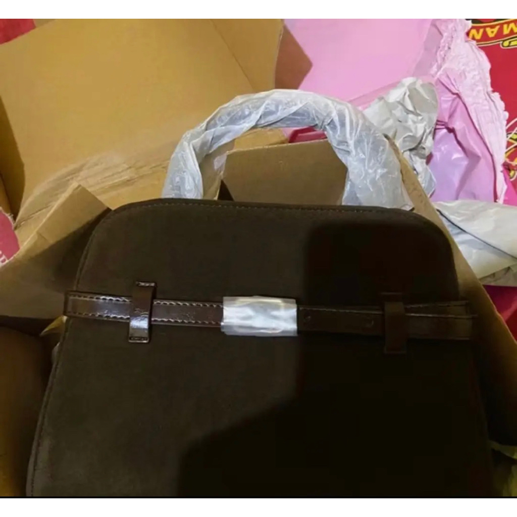 Beliya Bag Tami Bag Medium suede Beliya Bag Tas wanita Tas kantor