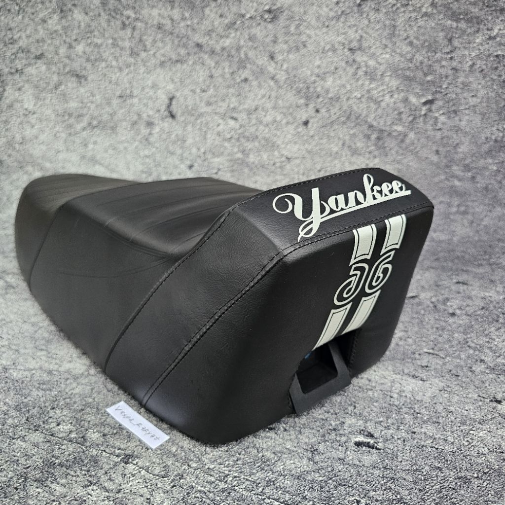 JOK YANKEE CAMEL VESPA EXCEL ORIGINAL MG BUKAN JOK CAMEL NISA GUILIARI