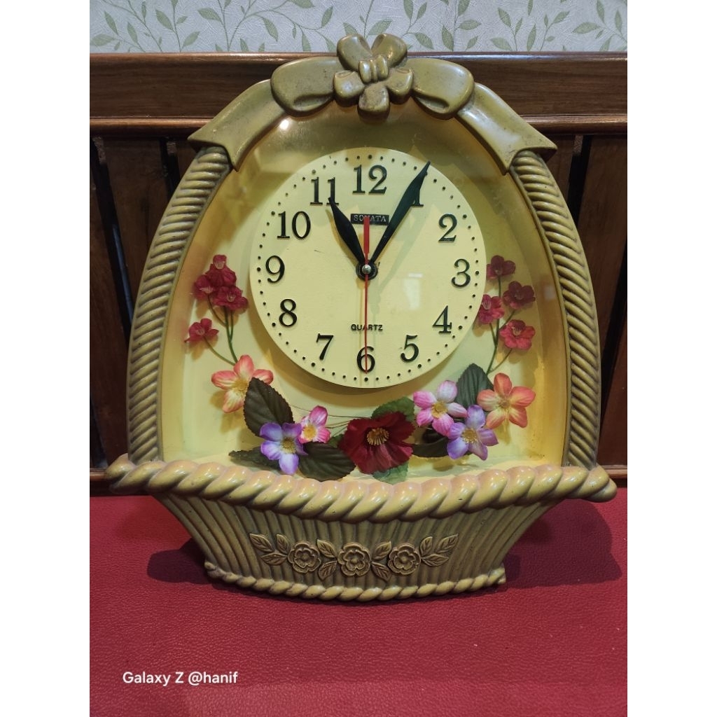 jam dinding sonata model bunga love 3d lawas jadul