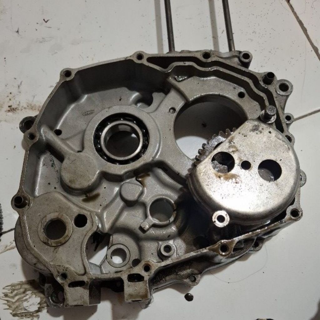 rengkes kanan cb gl100 gl series