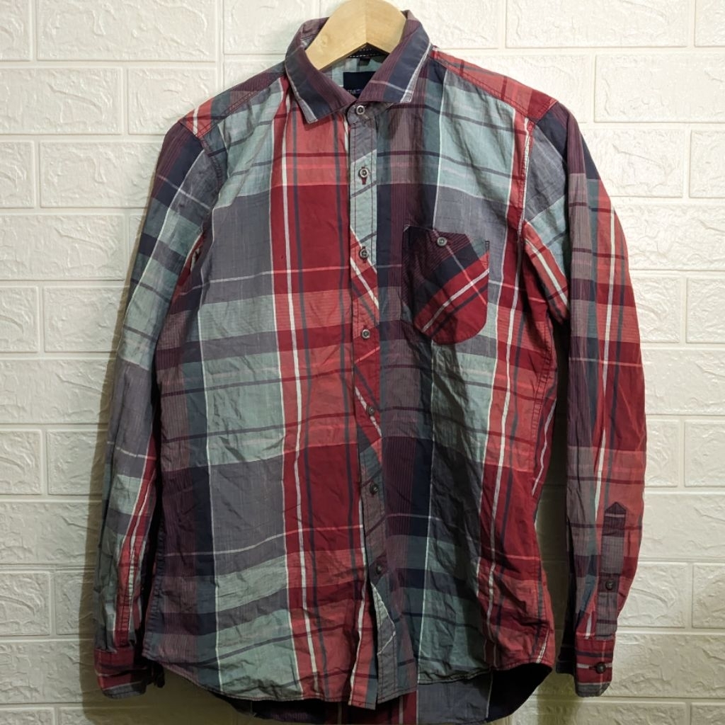 KEMEJA LENGAN PANJANG BRAND FAKE LONDON SERI VINTAGE LANGKA