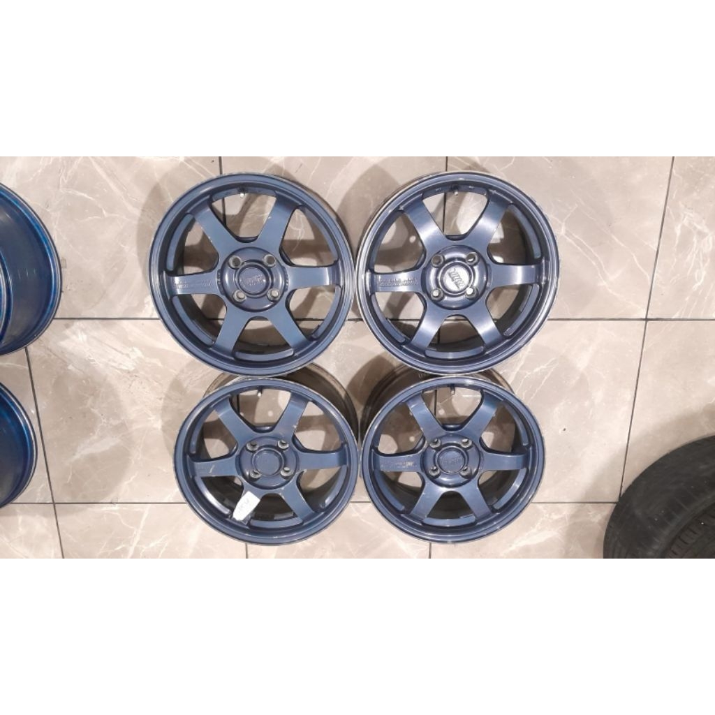 Velg bekas mobil racing te37 ring 15 lebar 6.5 baut 4x100 velg only