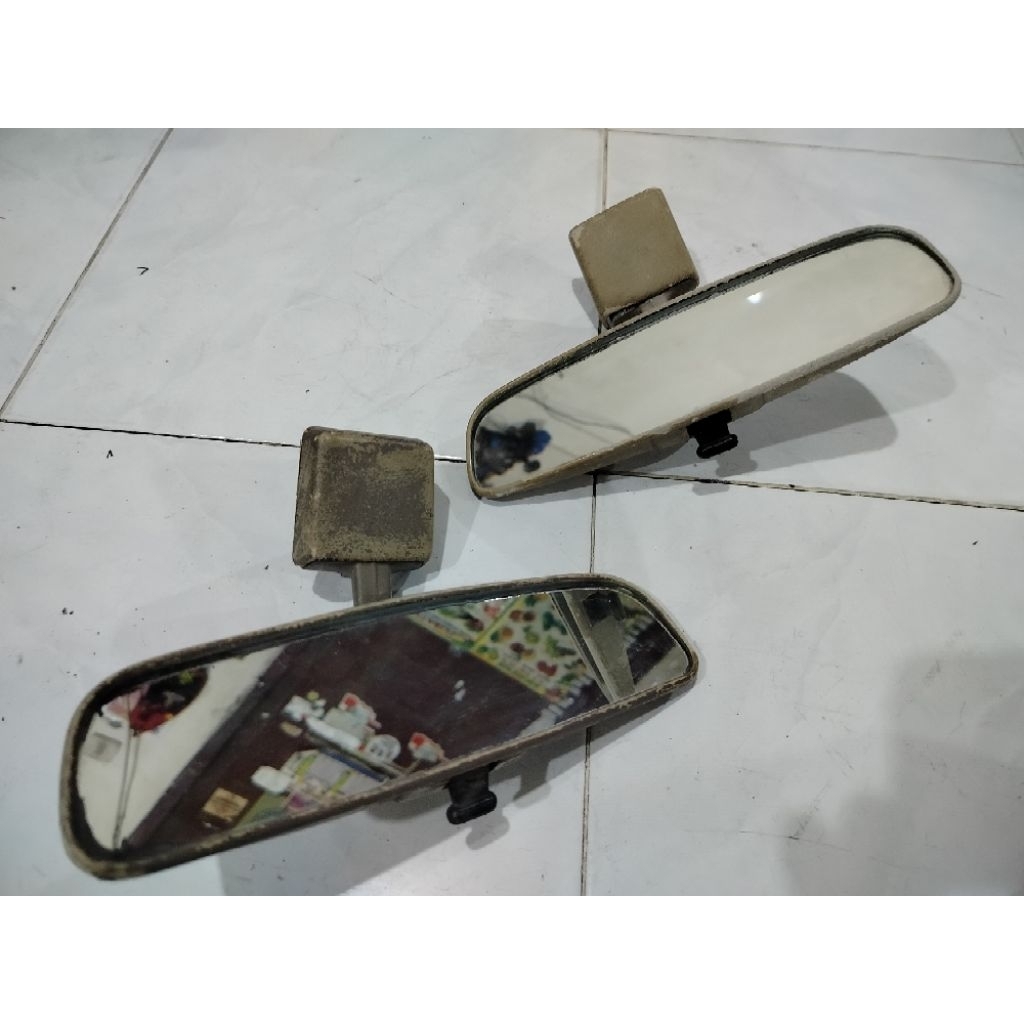 spion dalam ori Toyota Corona rt132 / TT