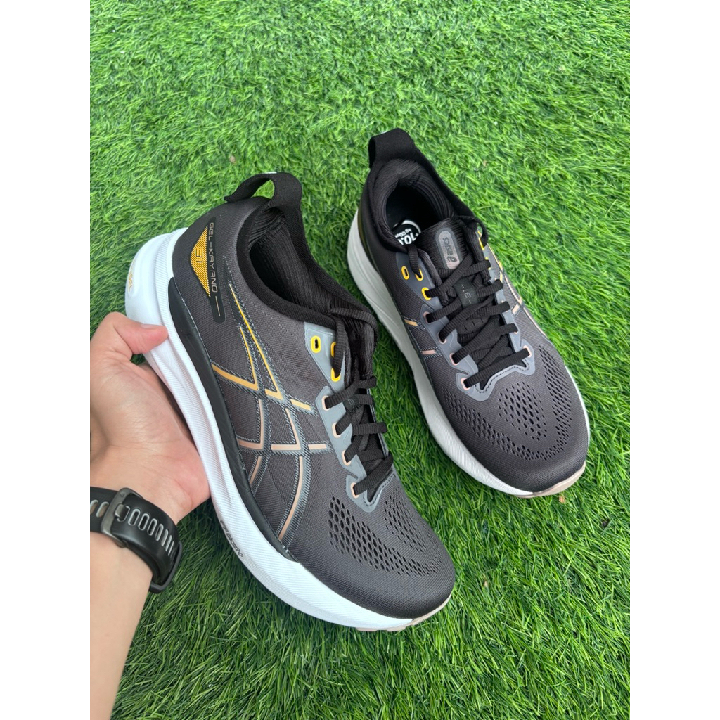 ASICS GEL-KAYANO 31 STANDARD MEN'S RUNNING SHOES - BLACK Preloved Like New