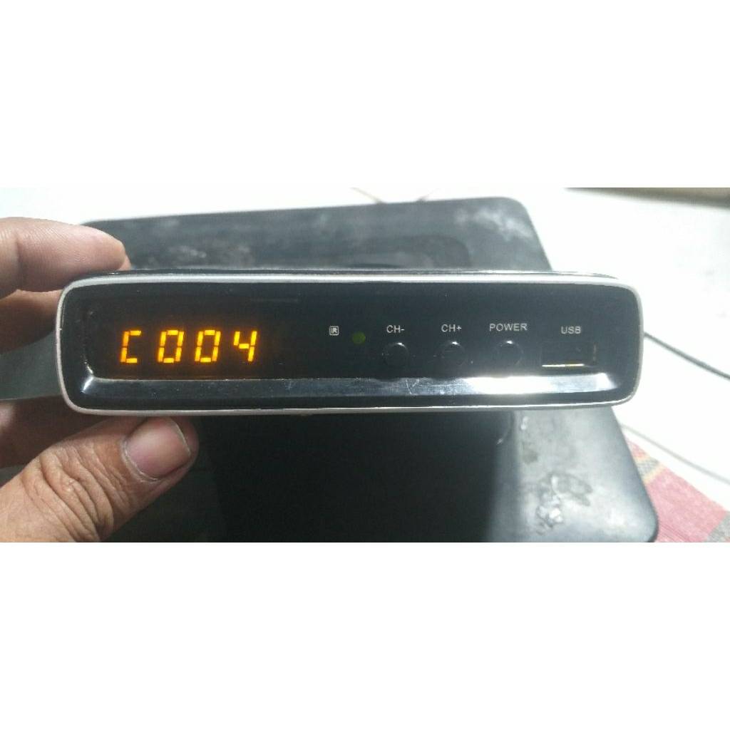 STB TV DIGITAL SECOND MERK EVERCROS  TIPE STB1