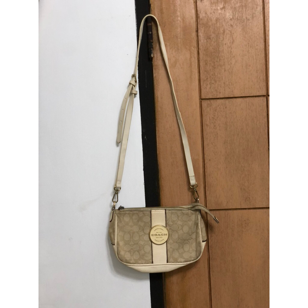 Tas selempang coach vintage / coach vintage sling bag / tas selempang coach