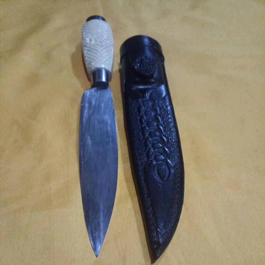 Souvenir Belati/Herder