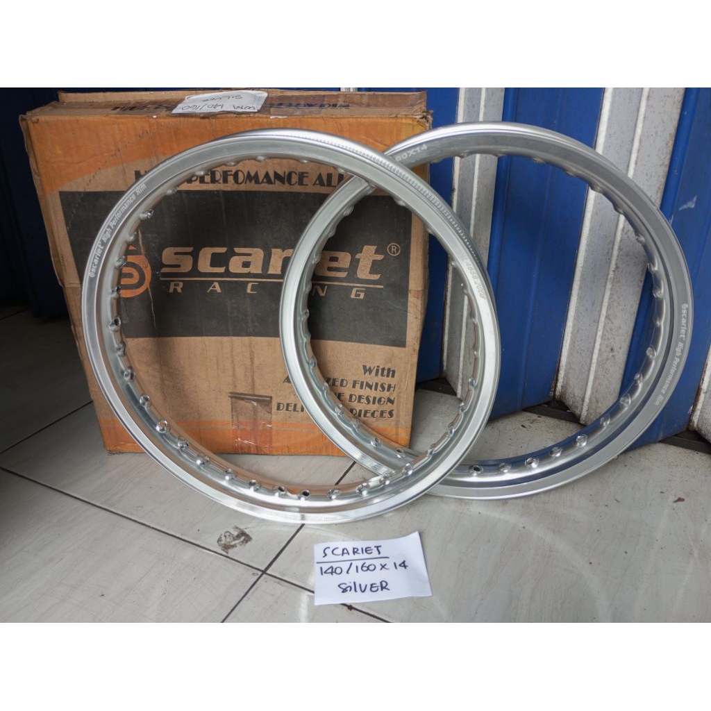 velg scarlet 140/160 17 silver