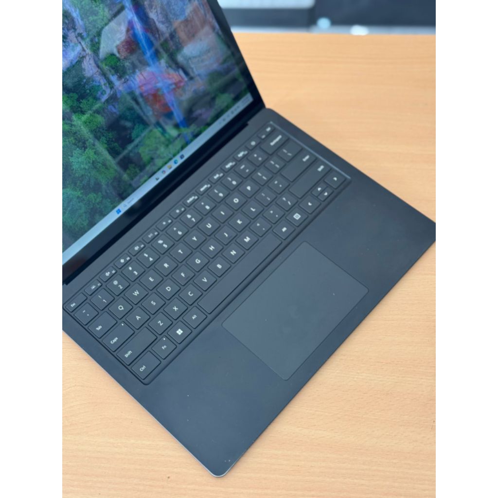 MICROSOFT SURFACE LAPTOP 4 - INTEL CORE I5 GEN 11 - ⁠16GB RAM - ⁠512GB SSD