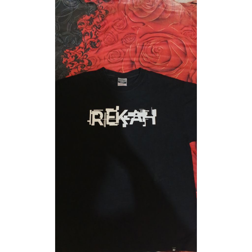 kaos band rekah logo