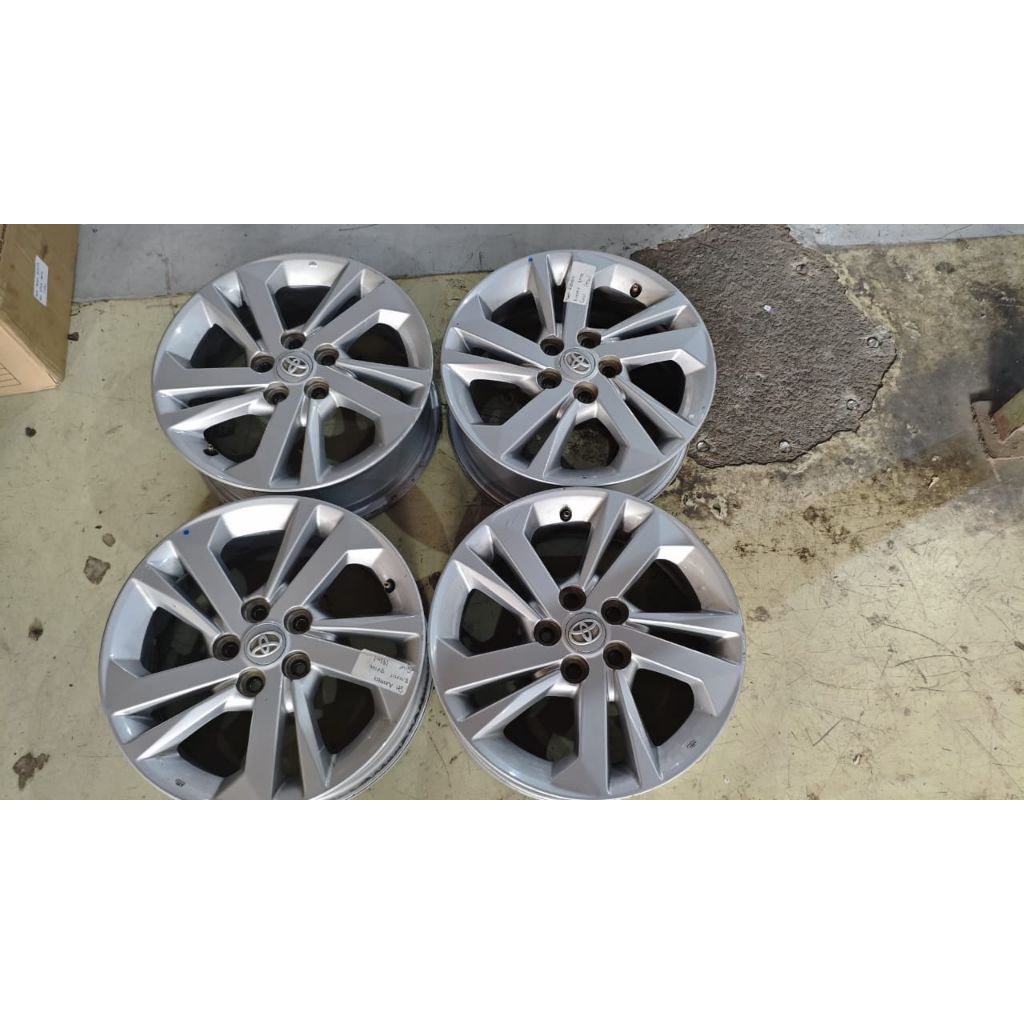 Velg seken mobil oem copotan avanza ring 15 lebar 5 baut 5x100 velg only