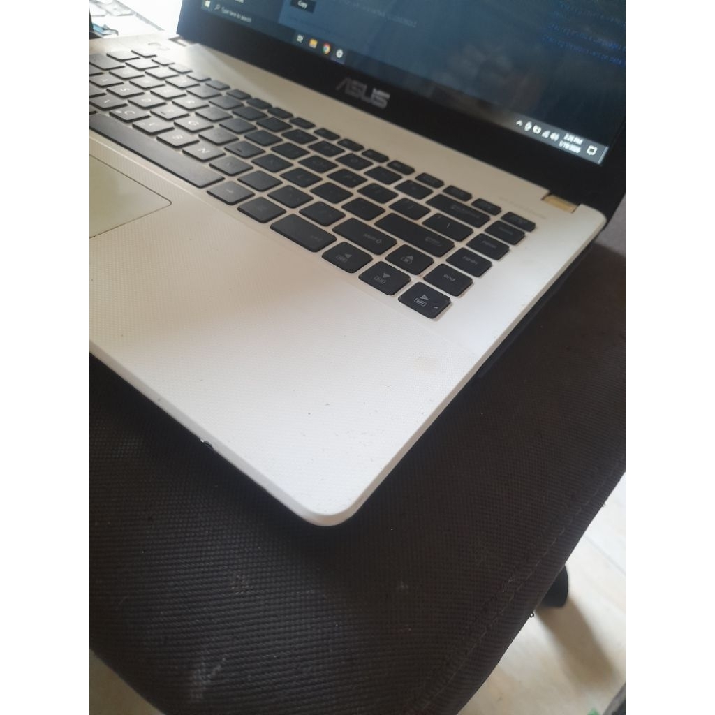 LAPTOP ASUS X451C SERIES INTEL CORE I3- 3217U MINUS BATERAI