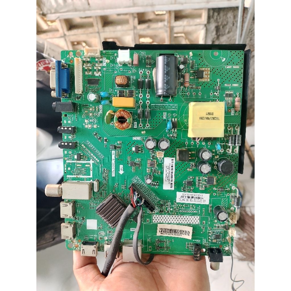 MB_MAINBOARD / MOTHERBOARD TV LED LCD DIGITAL AKARI LE_32V99SM