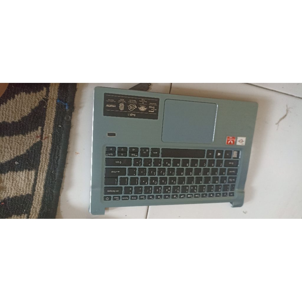 keyboard dari laptop Acer Swift 3.